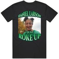 Daniel Larson Selfie Tshirt, Funny Meme Dank Genz Joke Tee T-Shirt Underwear Streetwear Round Neck Crewneck Tropical Casual Shortsleeve